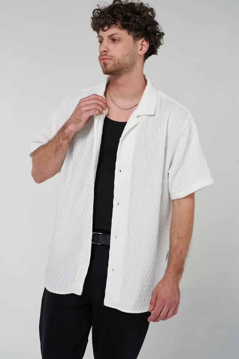 Dash Texture SS Shirt - White
