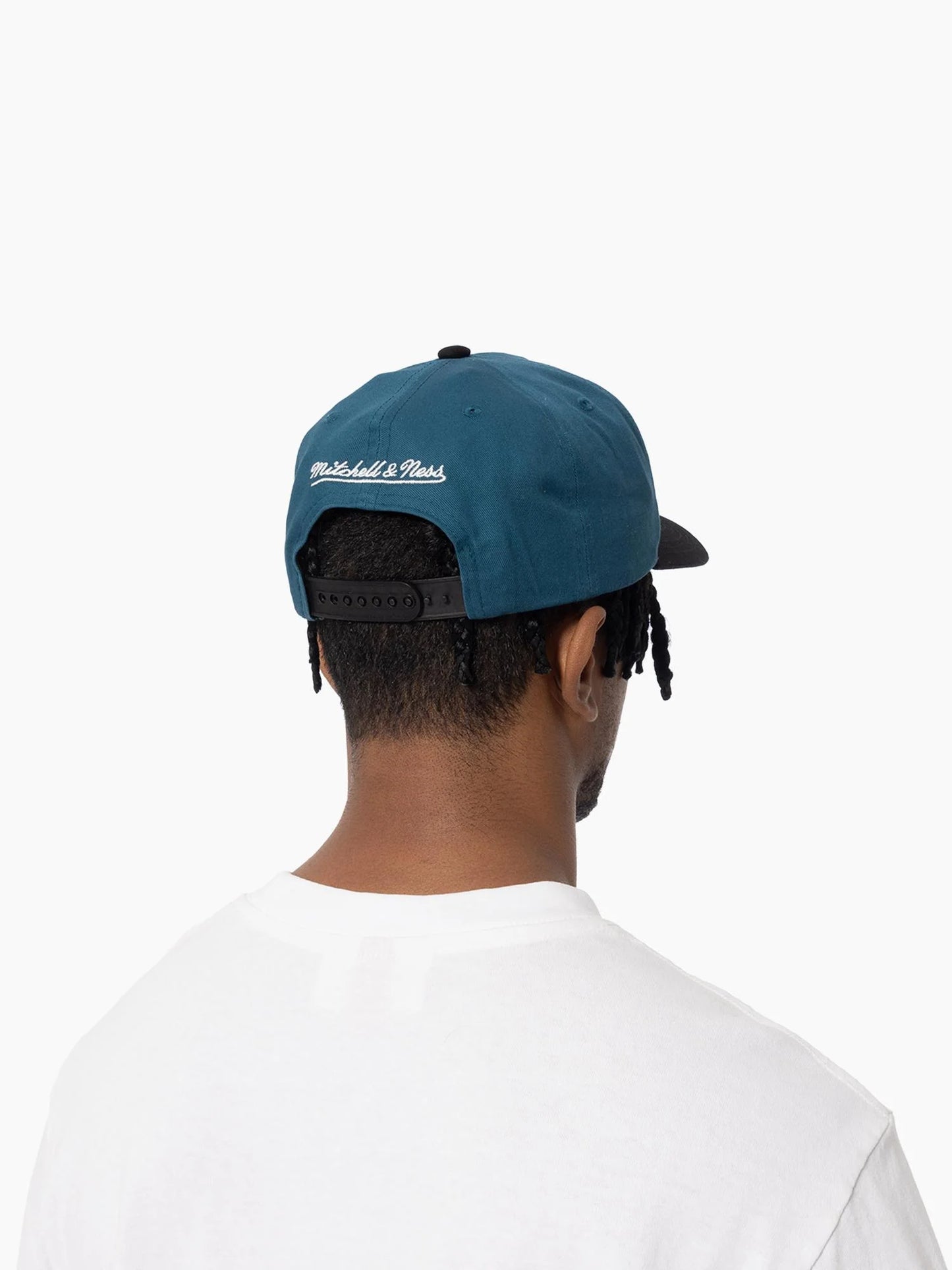 Mitchell And Ness L.A Lakers Emerald Pro Pinch Snapback