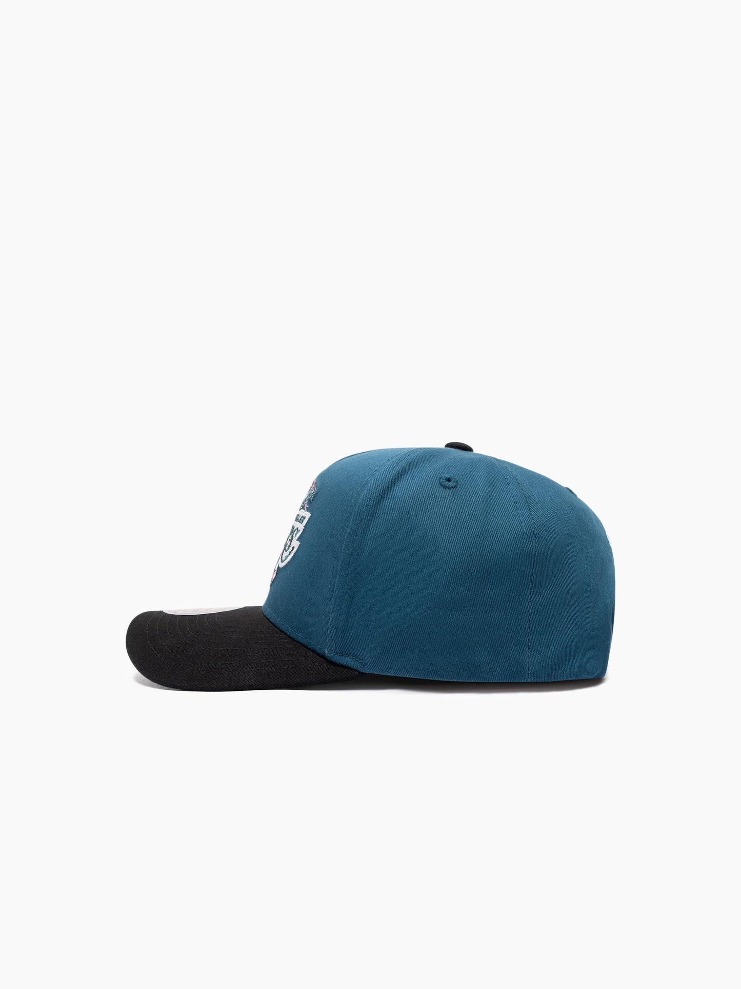 Mitchell And Ness L.A Lakers Emerald Pro Pinch Snapback