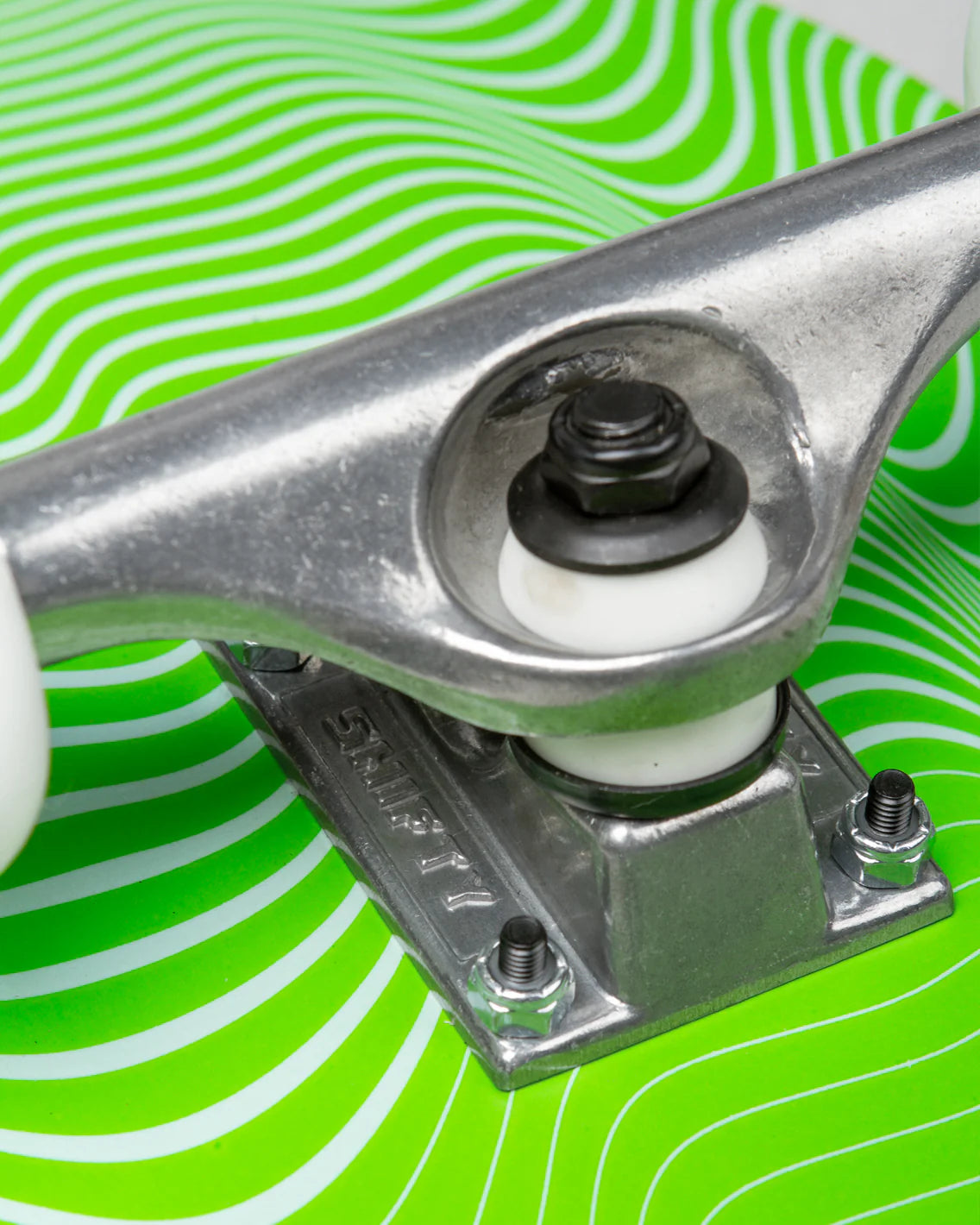 Shifty Team Green Complete - 8.25"