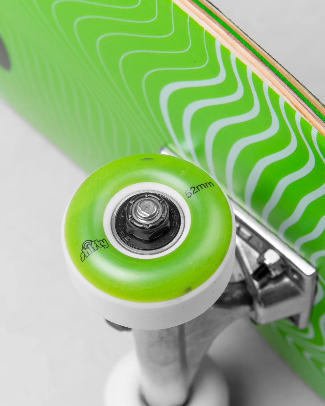 Shifty Team Green Complete - 8.25"