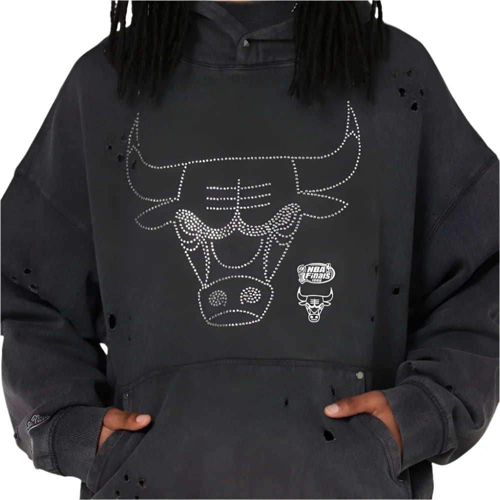Mitchell & Ness Chicago Bulls Distressed Rhinestone Logo Hoodie - Faded Black