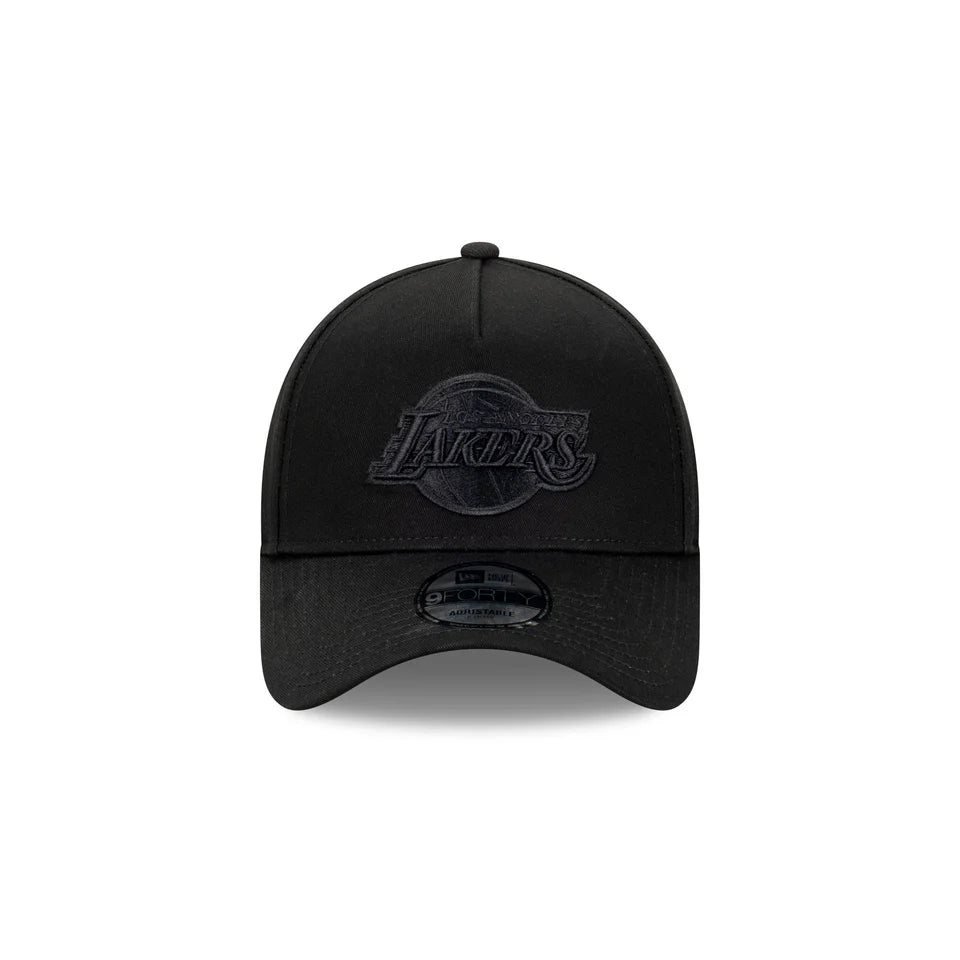 New Era Los Angeles Lakers NBA Essentials Black on Black Snapback