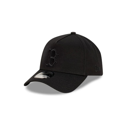 New Era Boston Red Sox MLB Essentials Black on Black Snapback