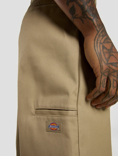 Dickies 13 Inch loose Fit Shorts - Khaki