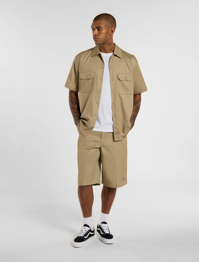 Dickies 13 Inch loose Fit Shorts - Khaki