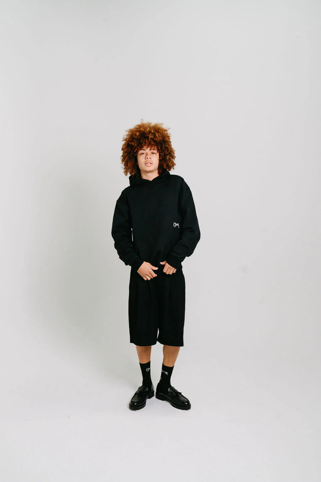 Stamp Script Box Fit Hoodie - Black