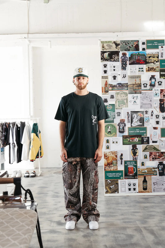 Crate X Willie The Waiter Beer Hug Tee - Pine