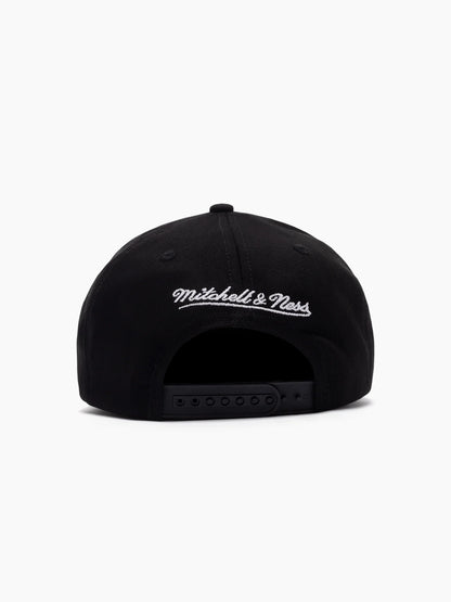 NBA Evergreen Team Pro Pinch Snapback Hornets