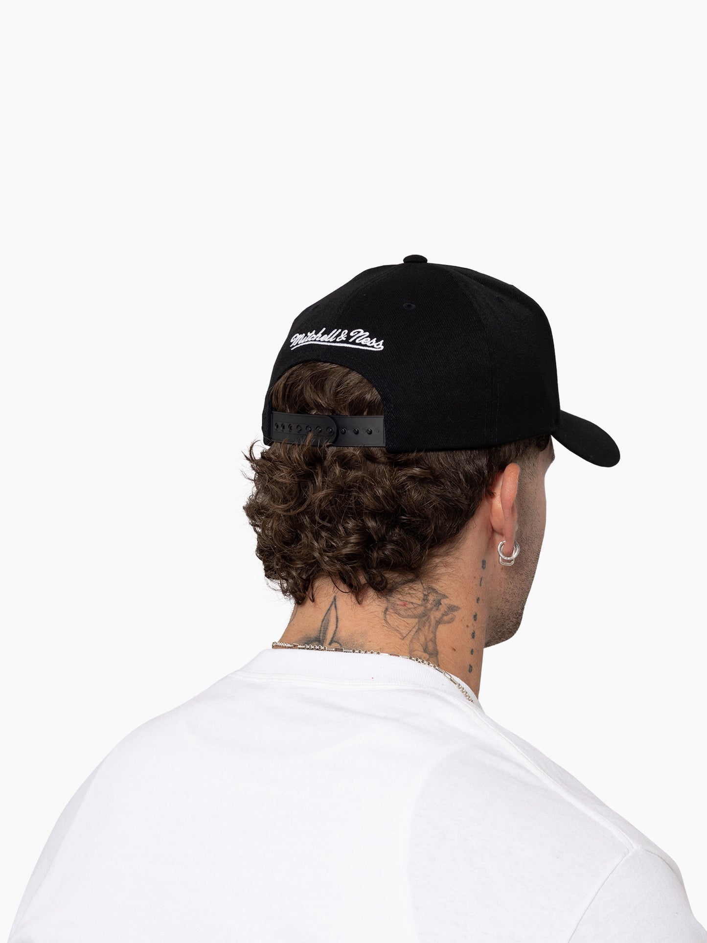 Mitchell & Ness Los Angeles Raiders Snapback Black And White