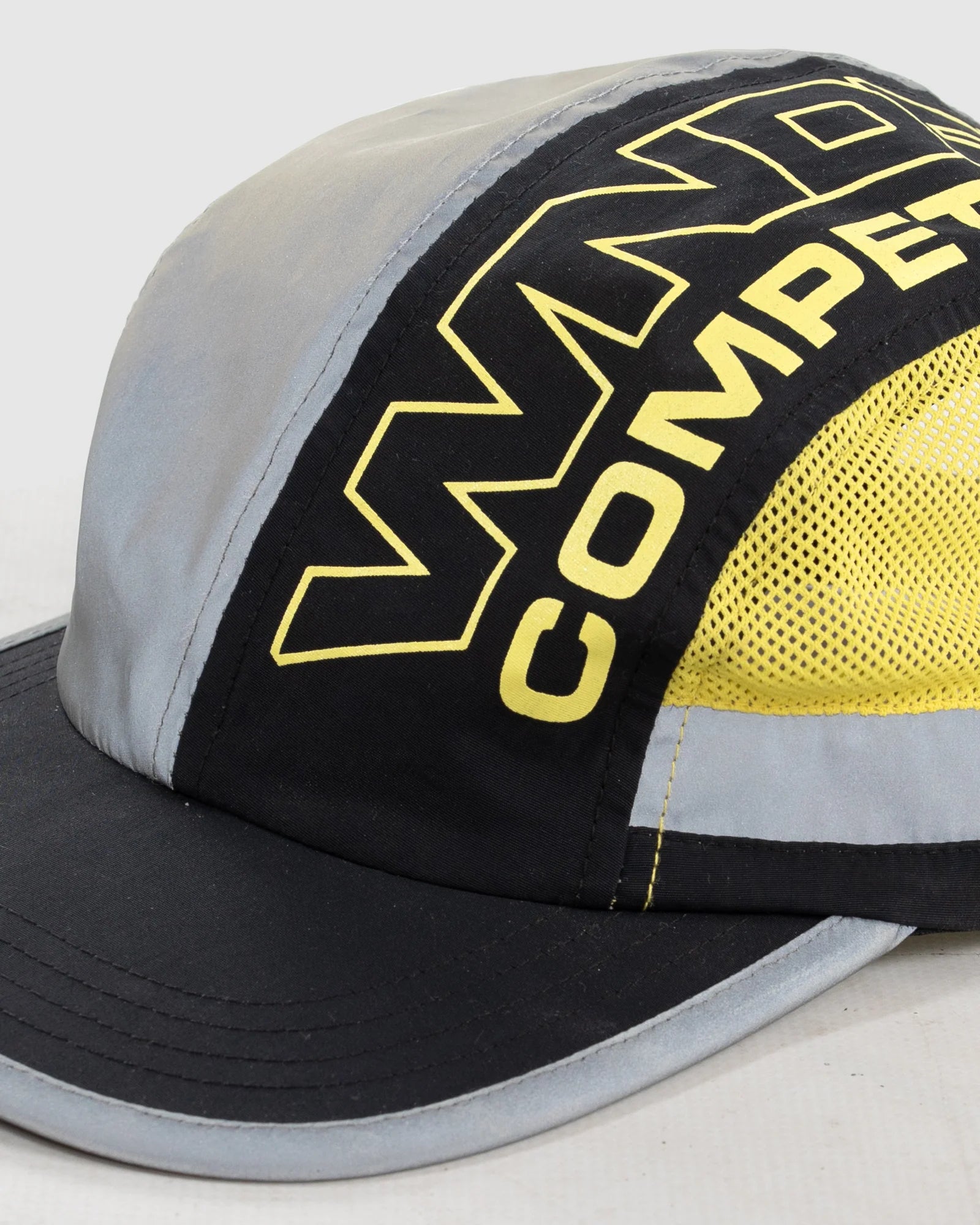 Wndrr Competition Runner Cap - Black/Yellow