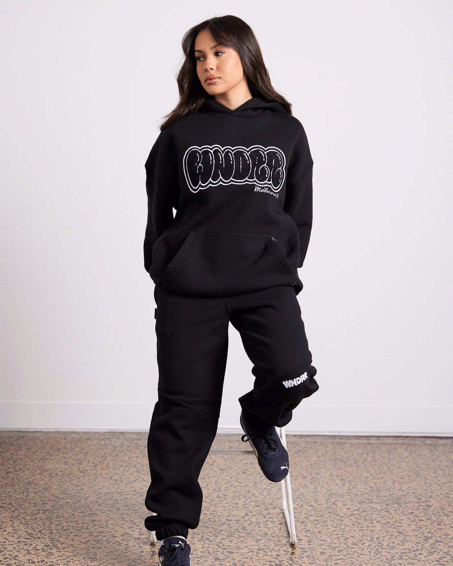 Blissed Hood Sweat - Black