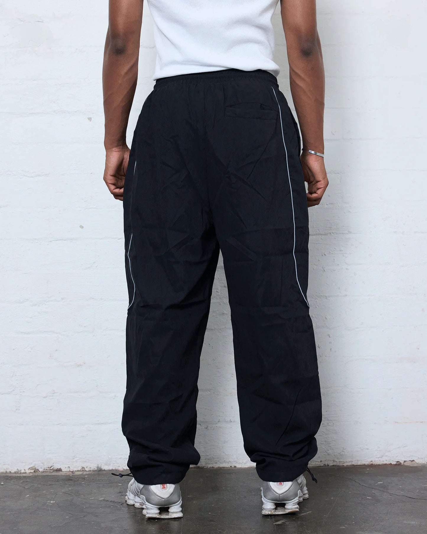 The World Sport Track pant - Black