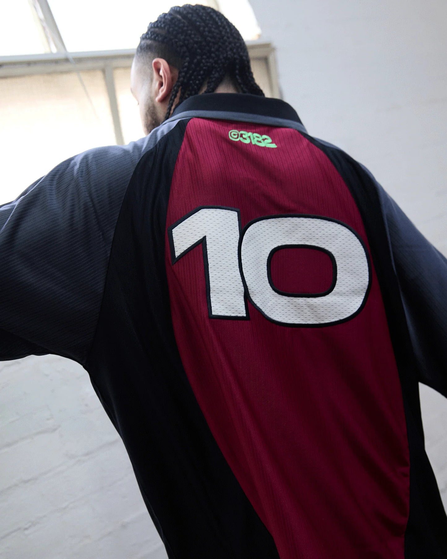Wndrr Kickoff Football Jersey - Black/Red