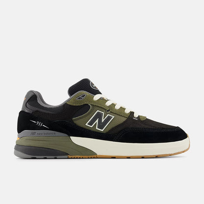New Balance Numeric Andrew Reynolds 933 - Black With Dark Olivine