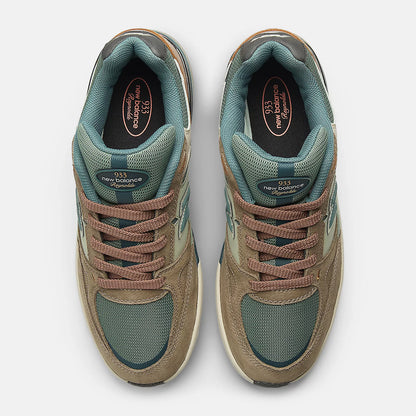 NB Numeric 933 Andrew Reynolds - Mushroom