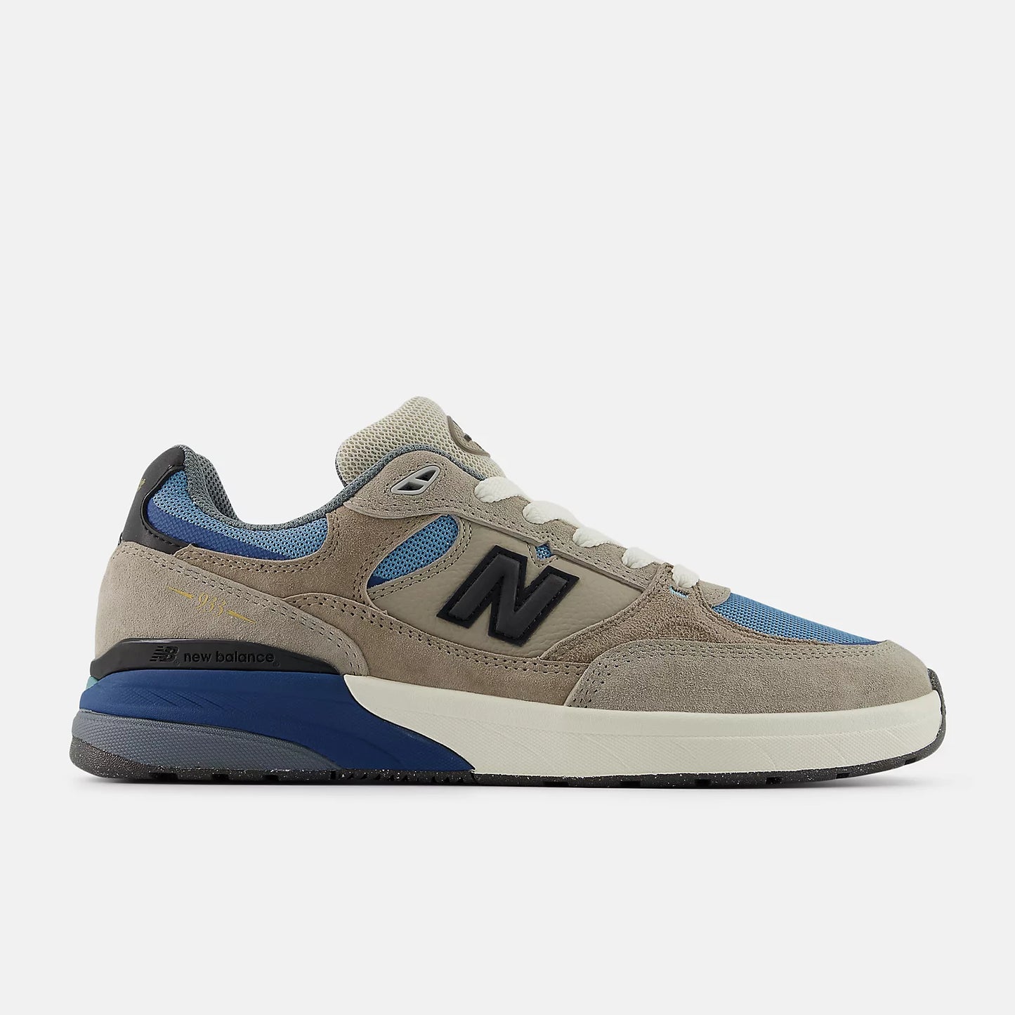 NB Numeric 933 Andrew Reynolds - Mushroom
