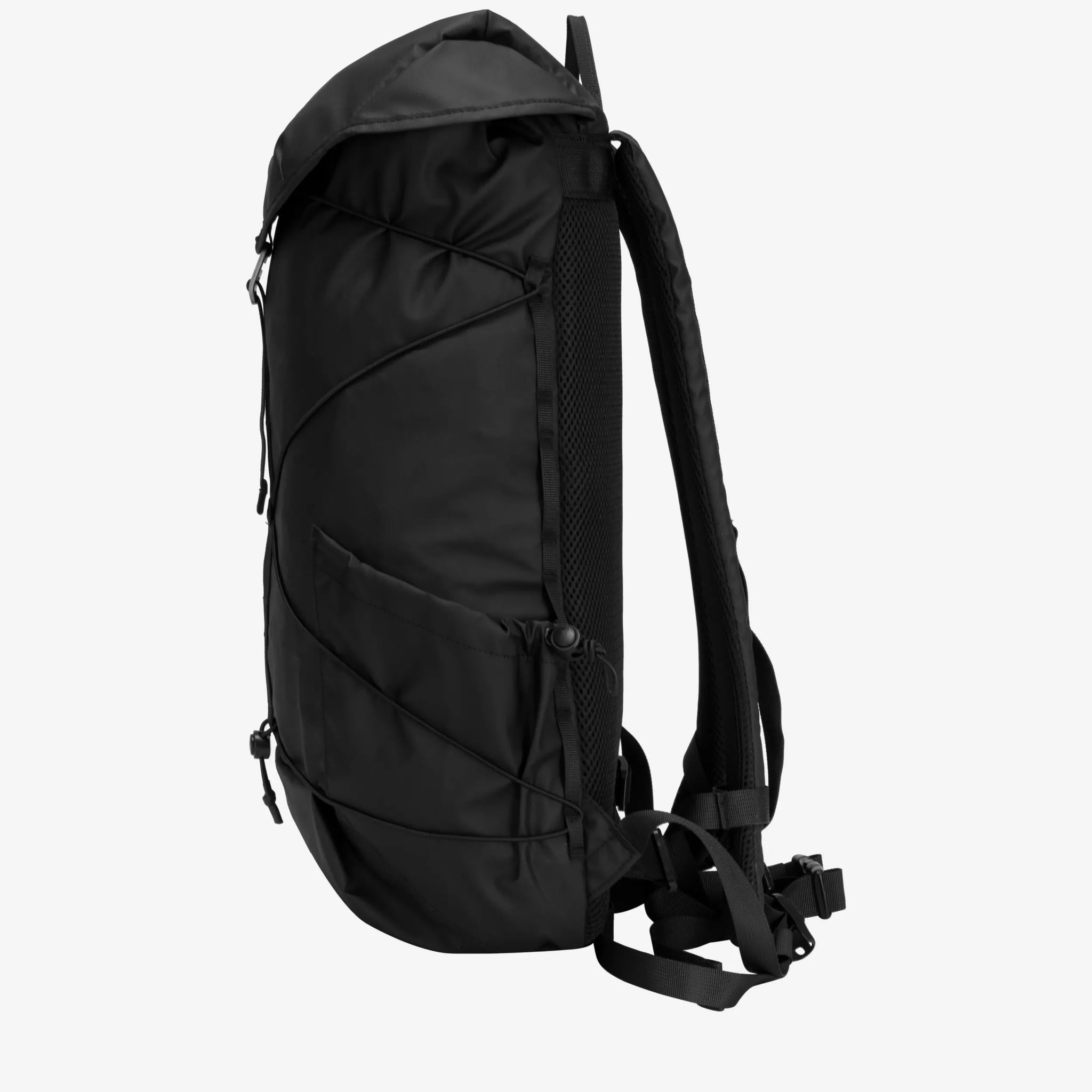 Elliker Wharfe Flap Over Backpack 22L - Black